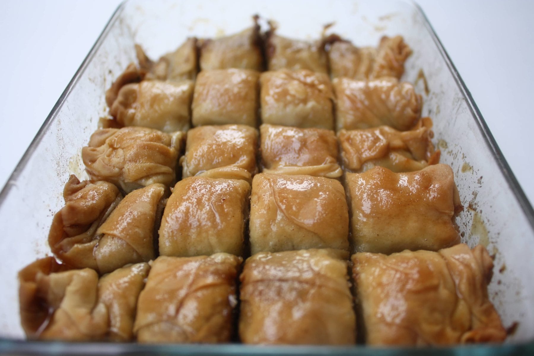 Daring Bakers June 2011 - Home made Phyllo and Baklava Rolls