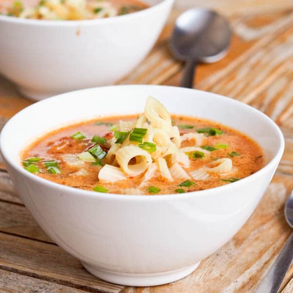Creamy Vegan Tomato Soup Recipe with pasta