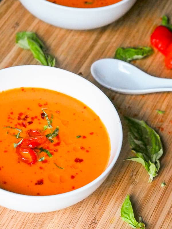 Seven ingredient creamy 30 minute Vegan Roasted Red Pepper Soup