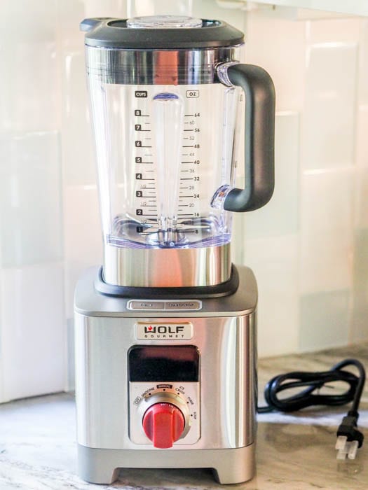 wolf gourmet blender on the kitchen counter
